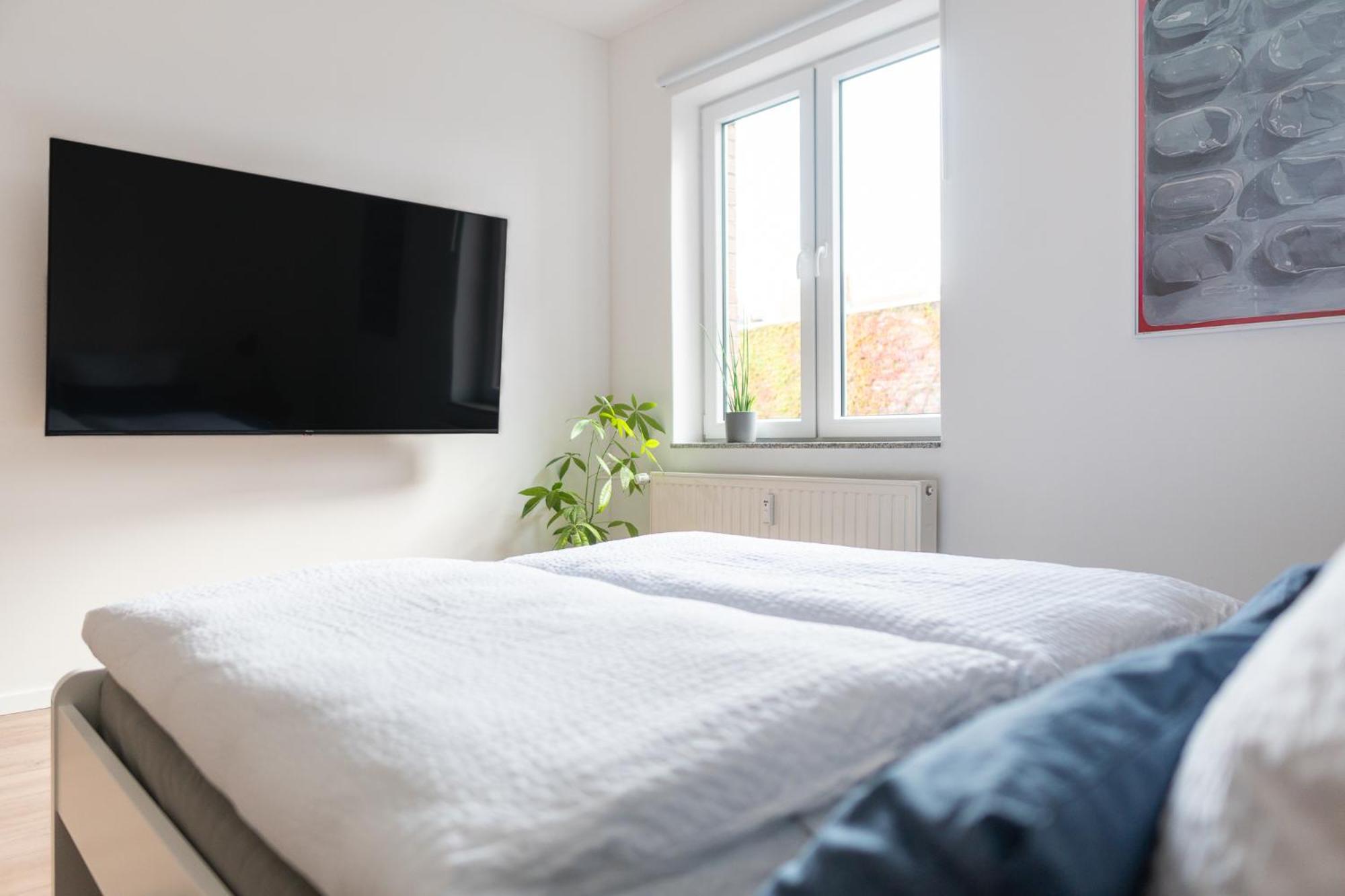 Luxurioeses Apartment, 10Min Innenstadt, Parkplatz Érfurt Exterior foto